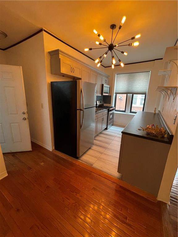 573 93 Street - Photo 1