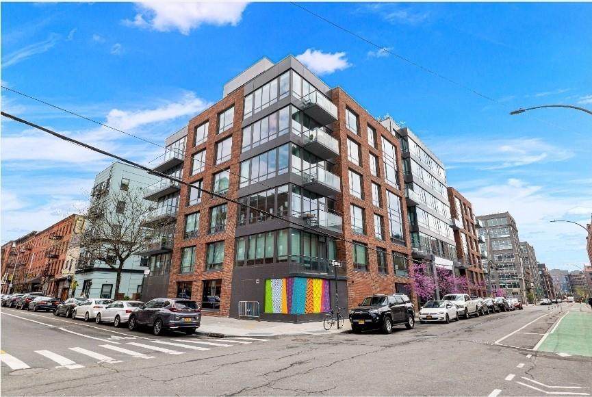 50 Greenpoint Avenue - Photo 1