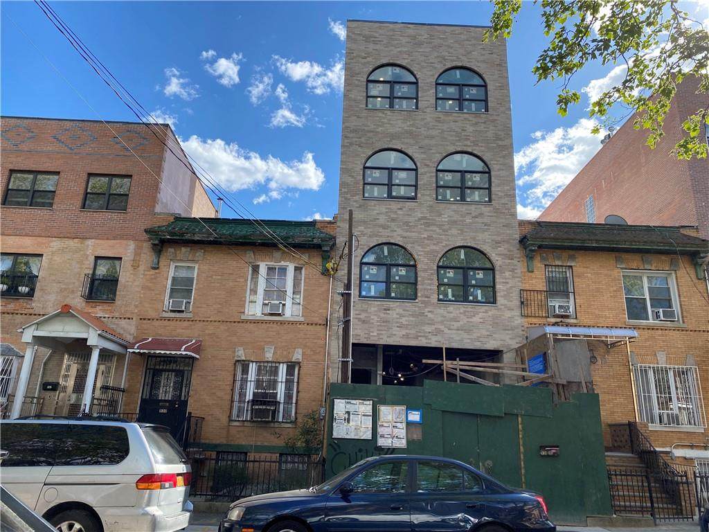 930 58th Street - Photo 1