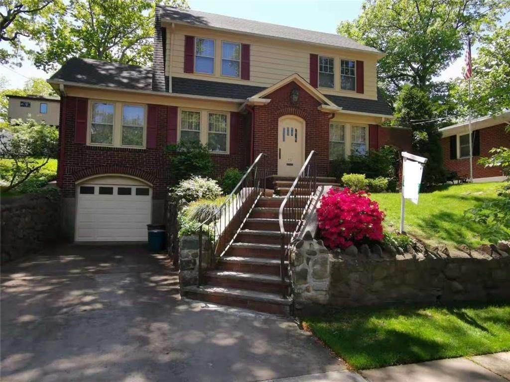 40 Penbroke Avenue - Photo 1