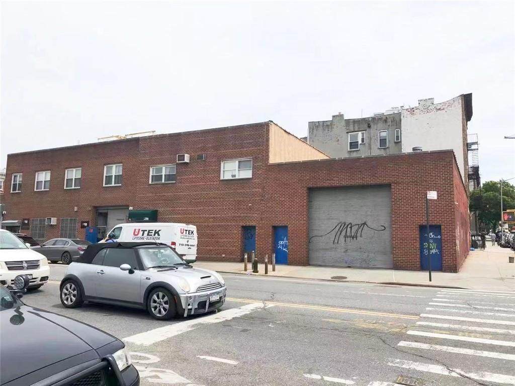 557 3rd Avenue - Photo 1