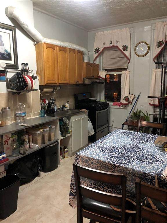 229 Stanhope Street - Photo 1