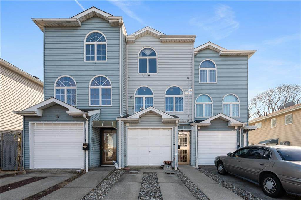 18 Saint Johns Avenue - Photo 1