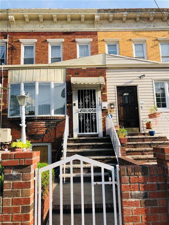 132 Avenue S - Photo 1