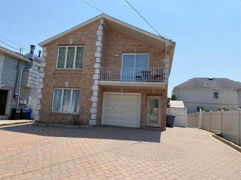 7324 Hylan Boulevard - Photo 1