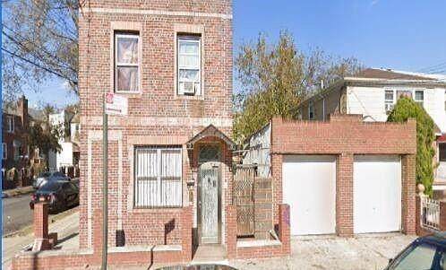 1363 Sutter Avenue - Photo 1
