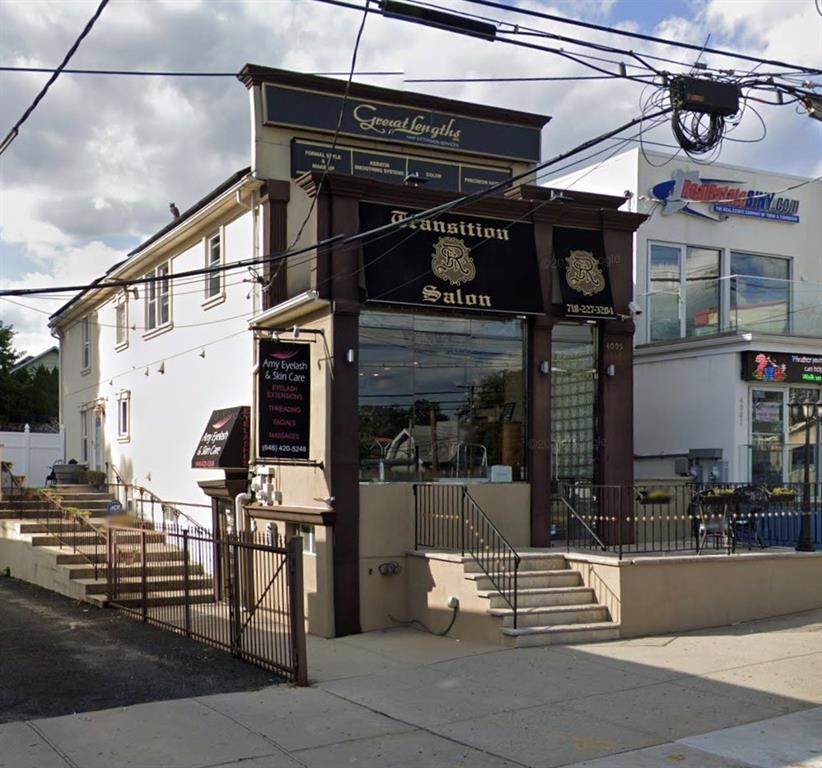4005 Hylan Boulevard - Photo 1
