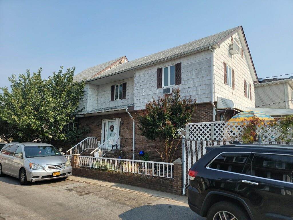 102 Canton Court - Photo 1