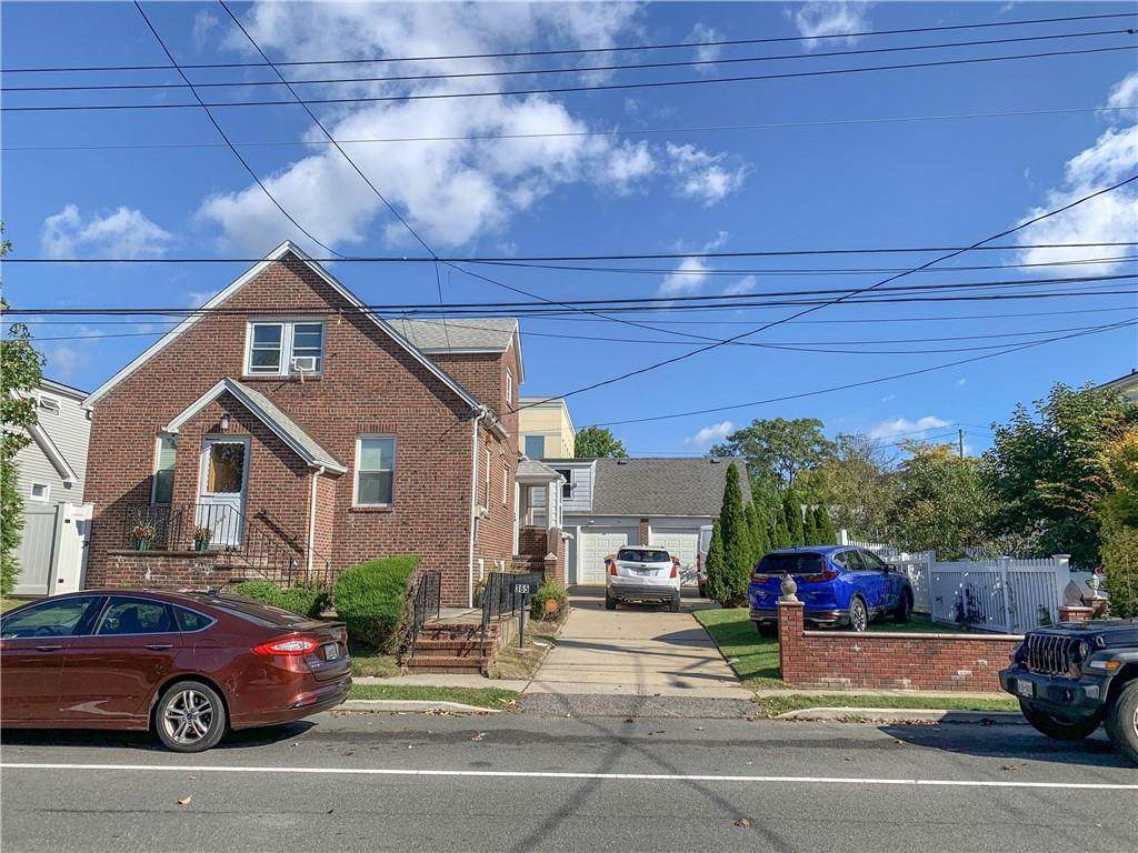 365 Liberty Avenue - Photo 1