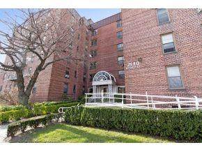 2140 Knapp Street - Photo 1