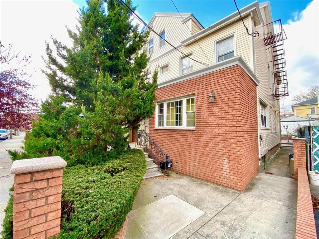 228 Bay 35th Street - Photo 1