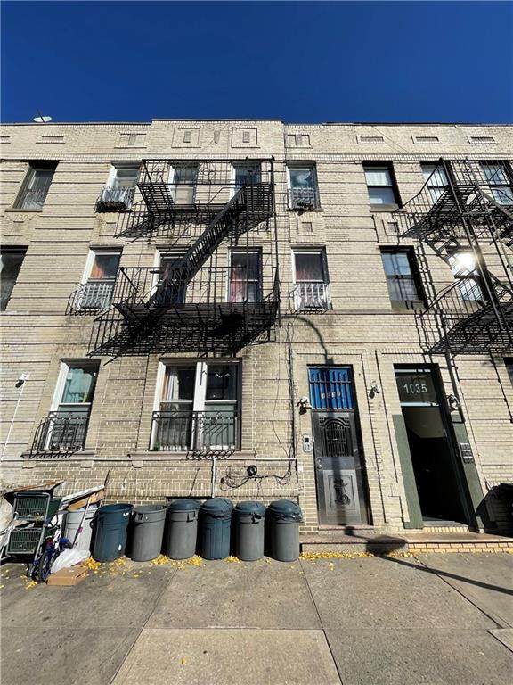 1031 53rd Street - Photo 1