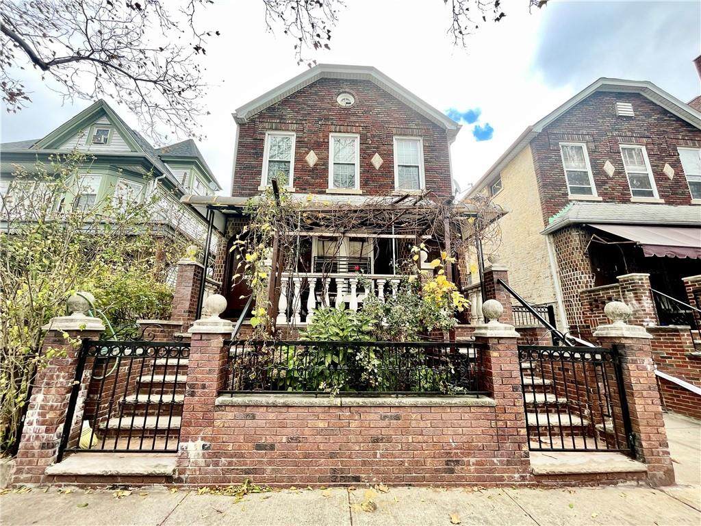 531 8th Street - Photo 1