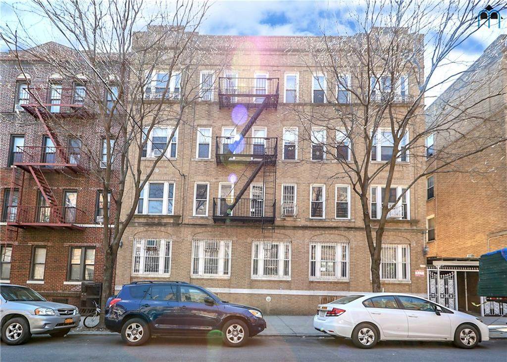 856 43rd Street - Photo 1
