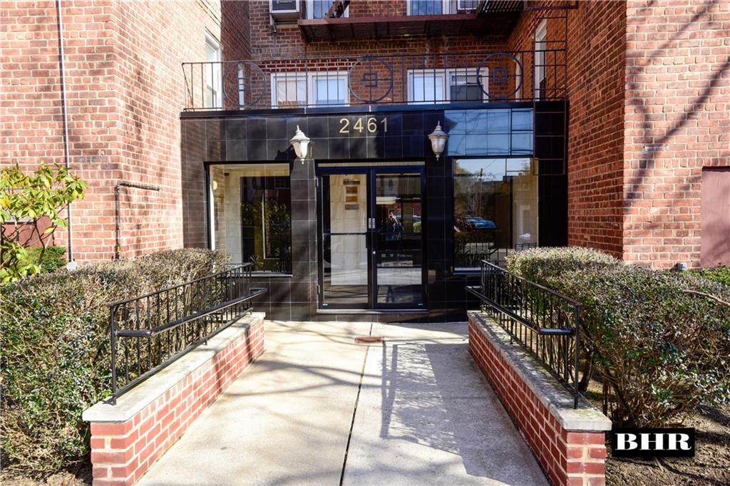 2461 29th Street - Photo 1