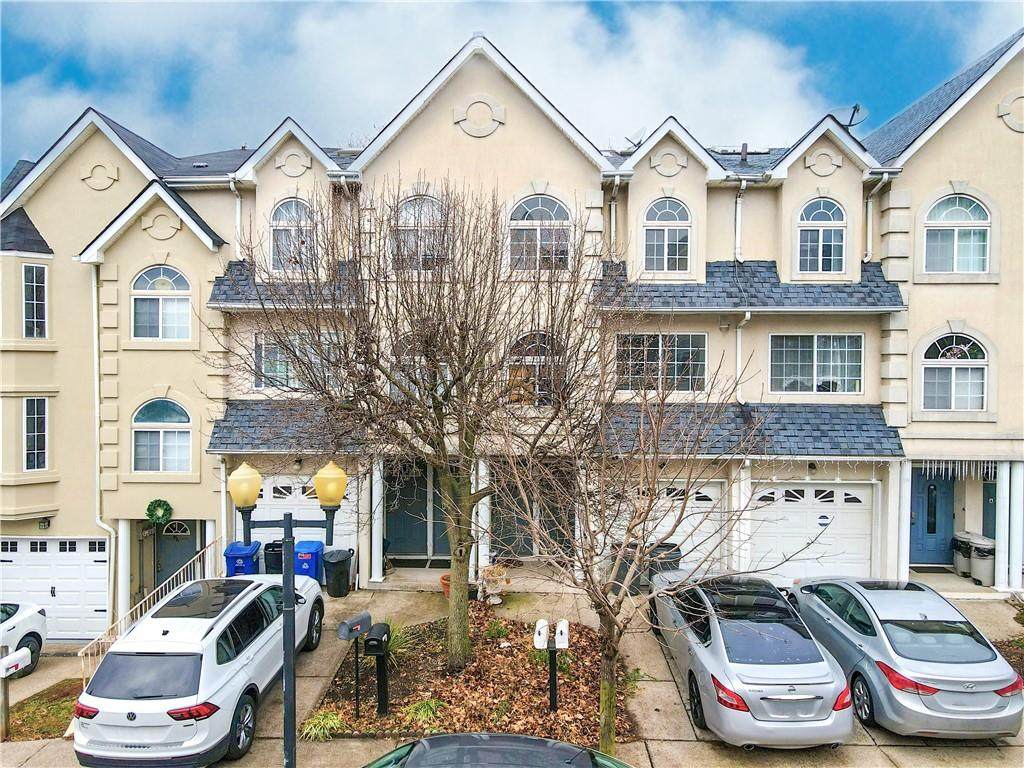 19 Waterview Court - Photo 1