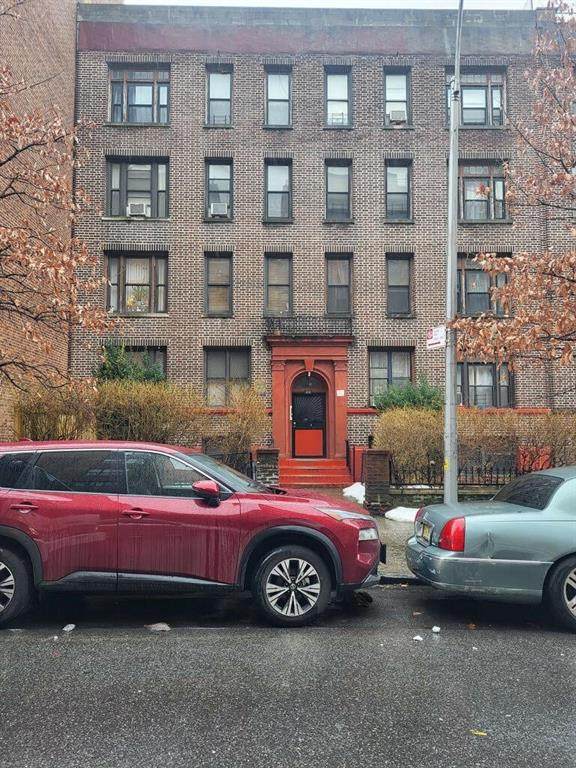 56 Winthrop Street - Photo 1