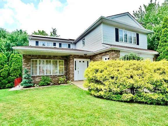 141 Grymes Hill Road - Photo 1