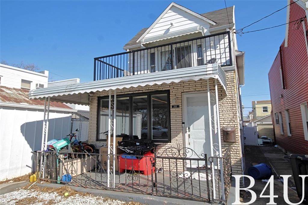 2011 33rd Street - Photo 1