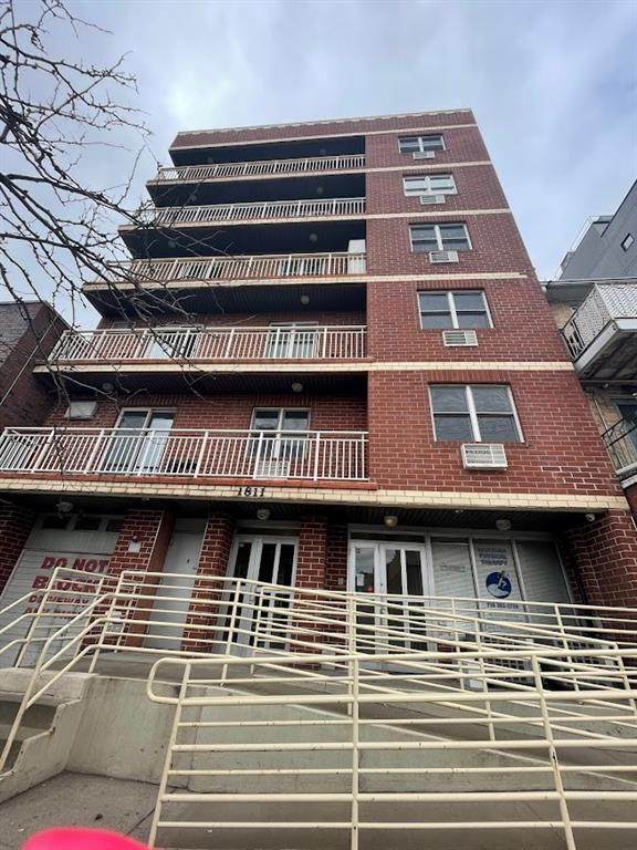 1811 Avenue P - Photo 1