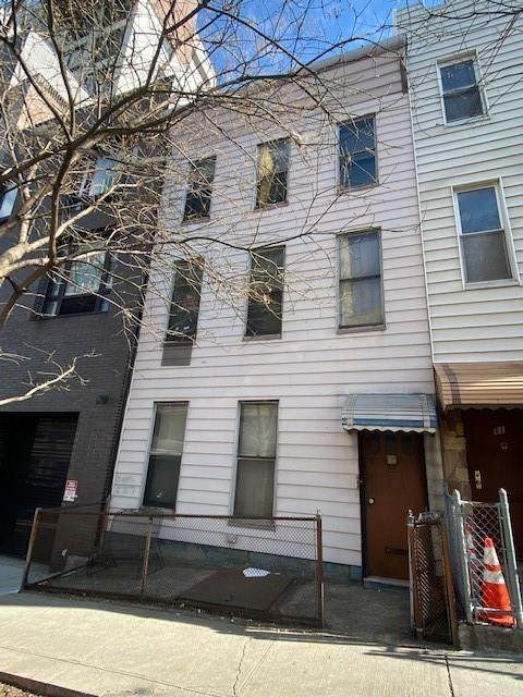 179 19th Street - Photo 1