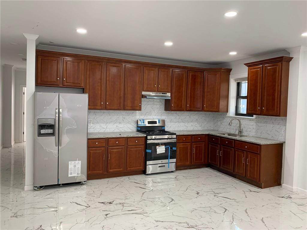 902 12th Street - Photo 1