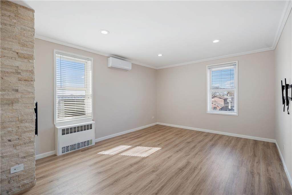 393 Avenue S - Photo 1