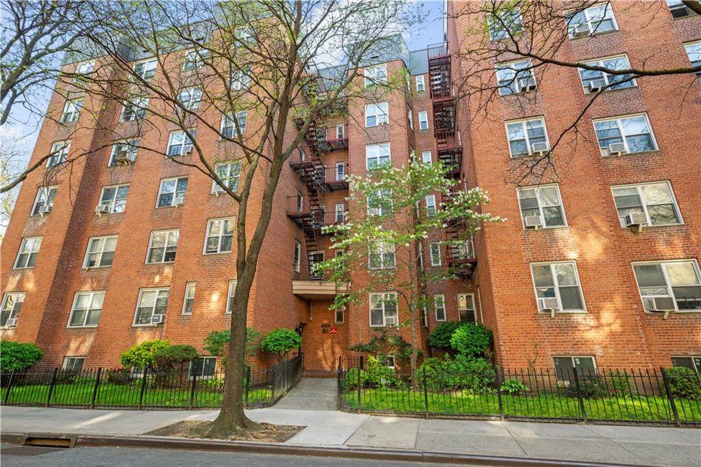 33-26 82nd Street - Photo 1