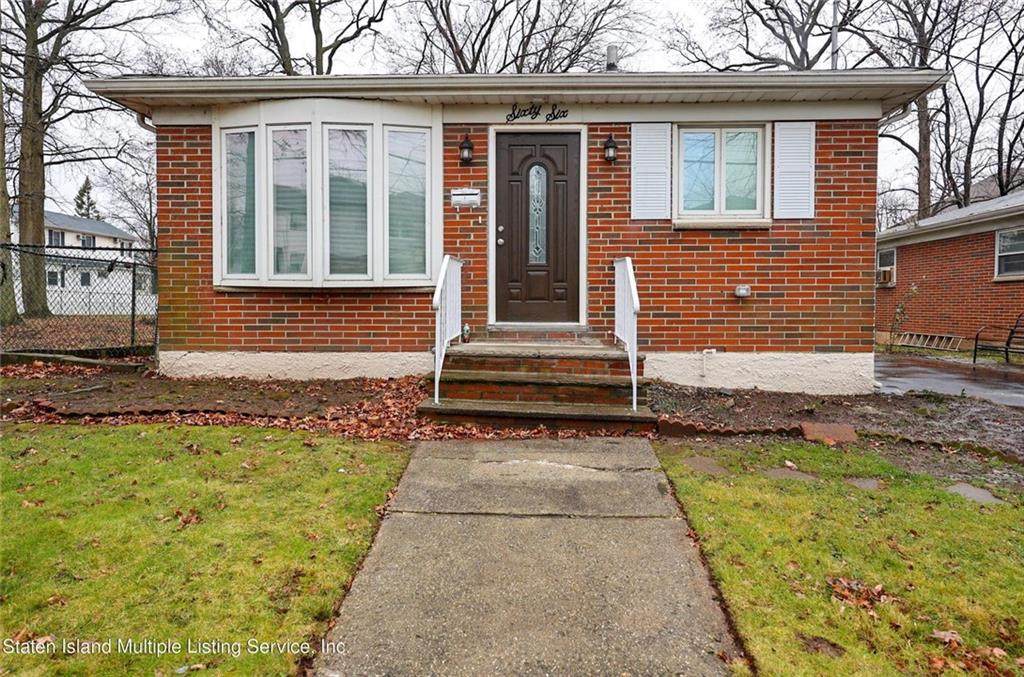 66 Bartlett Avenue - Photo 1