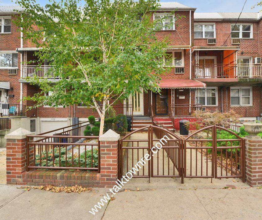 2078 Pearson Street - Photo 1