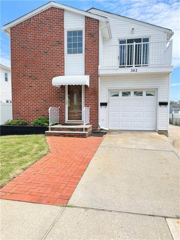 302 Maybury Avenue - Photo 1