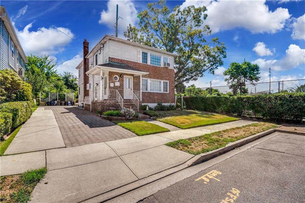 395 Cochran Place - Photo 1