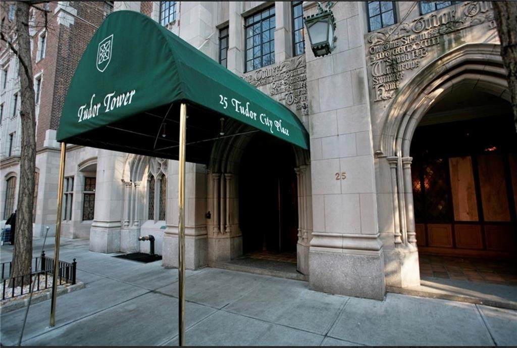 25 Tudor City Place - Photo 1