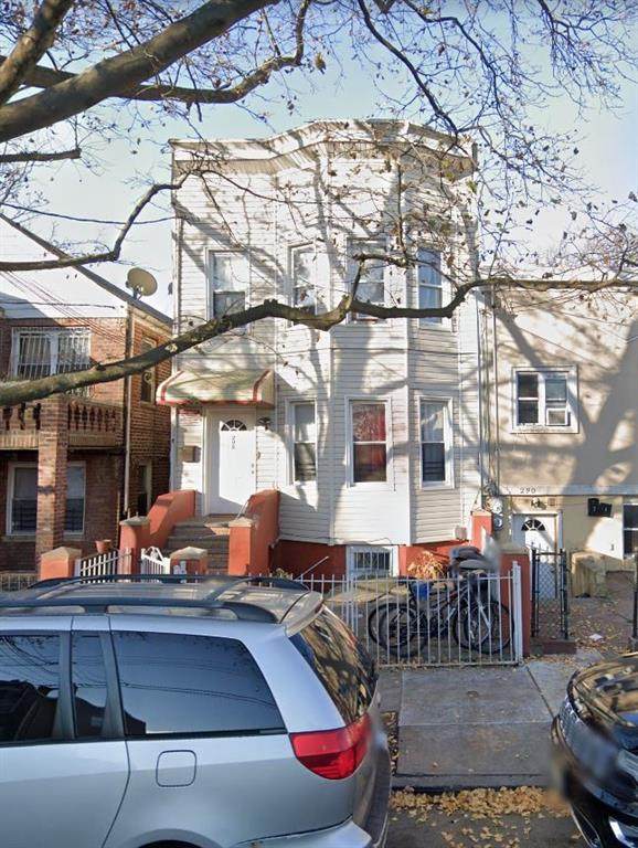 292 40th Street - Photo 1