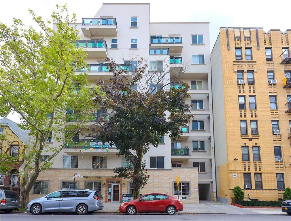 168 Avenue P - Photo 1