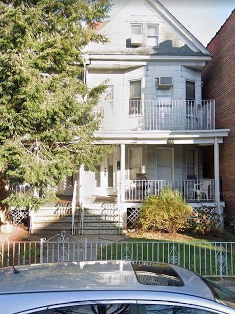 1583 12th Street - Photo 1