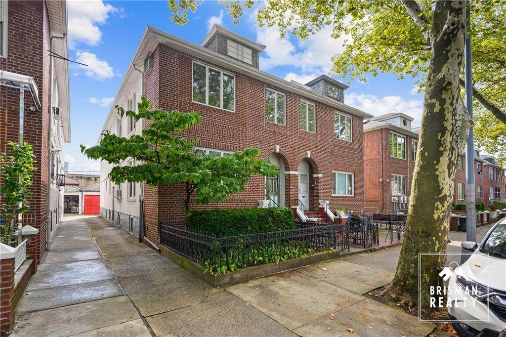 1653 Dahill Road - Photo 1