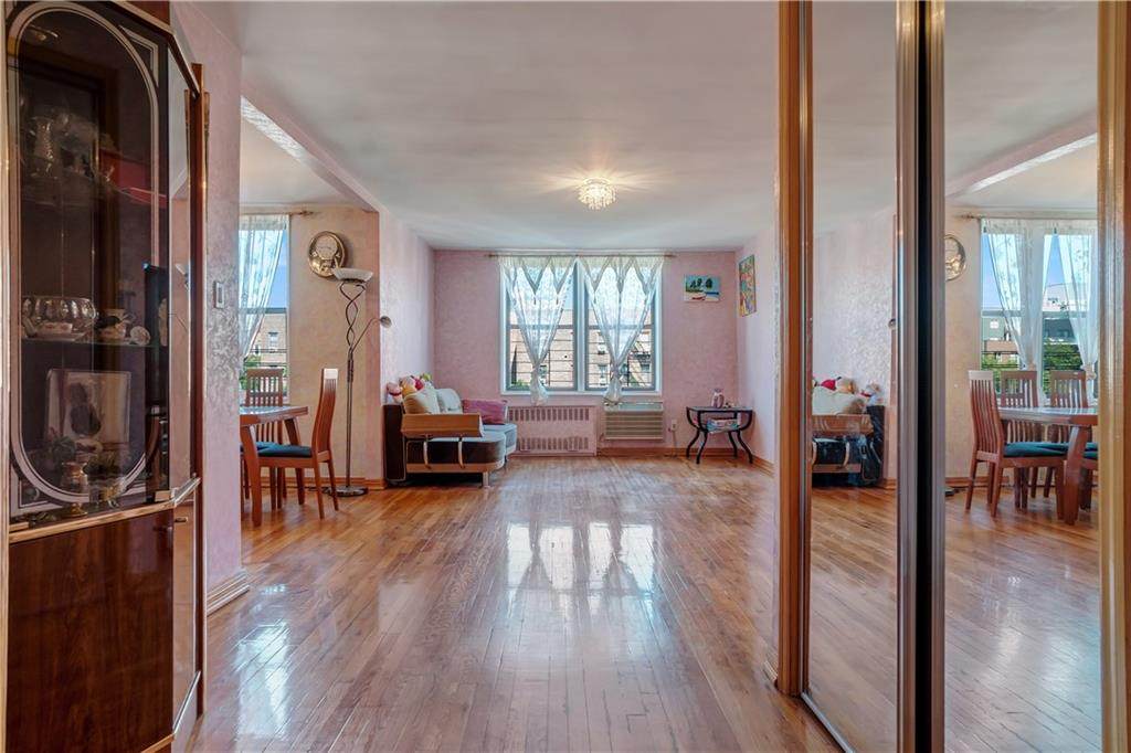 1580 18th Street - Photo 1
