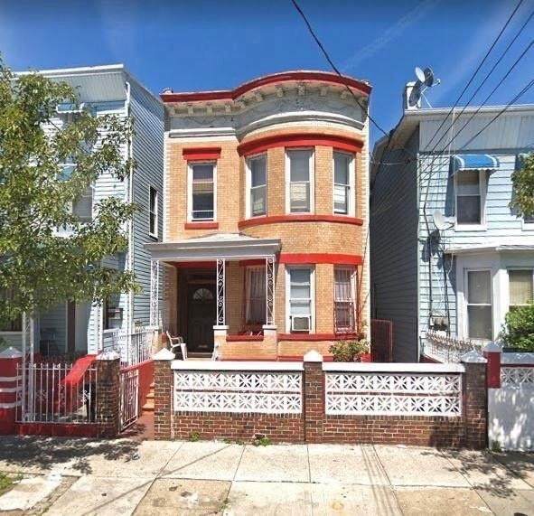 161 Jerome Street - Photo 1