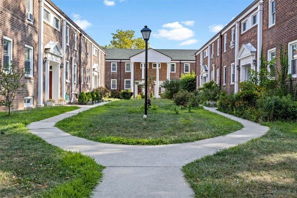 144-42 Village Road - Photo 1