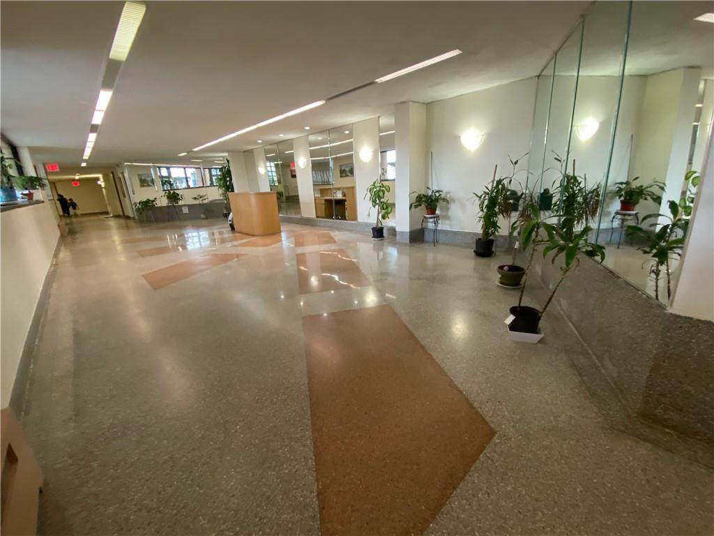 3080 Voorhies Avenue - Photo 1