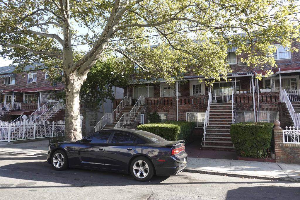 719 95th Street - Photo 1