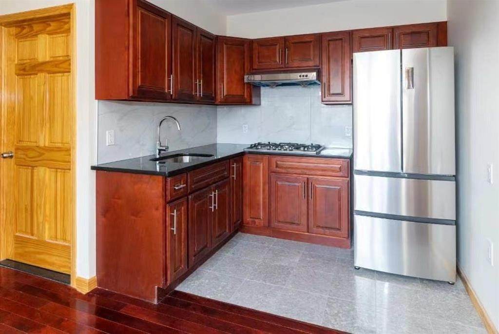 1683 7th Street - Photo 1