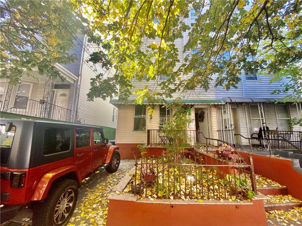 648 East 221st - Photo 1