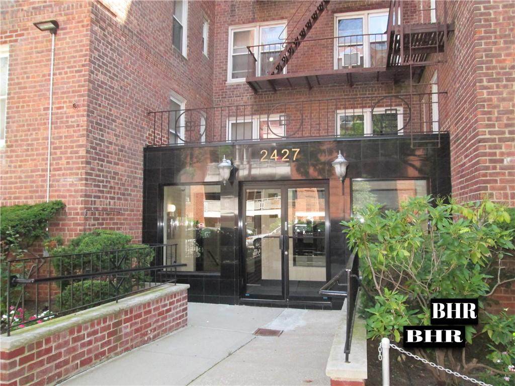 2427 29th Street - Photo 1