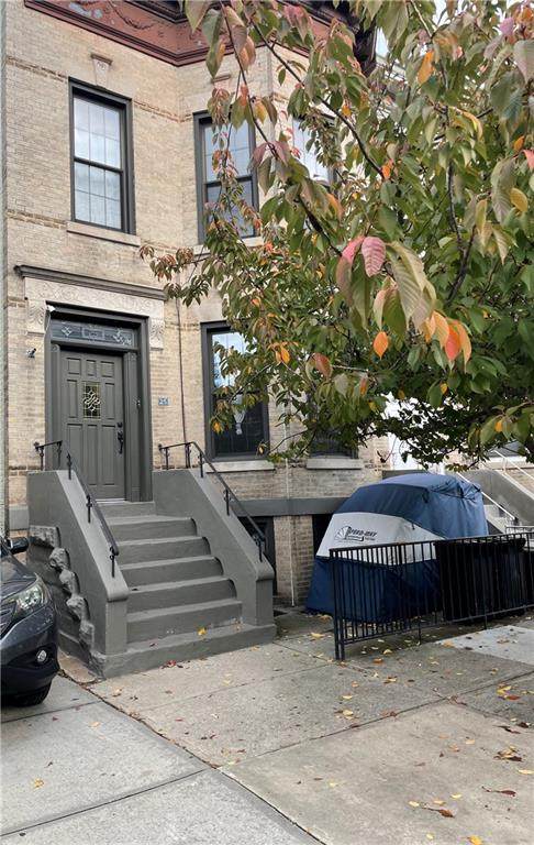 25 72nd Street - Photo 1