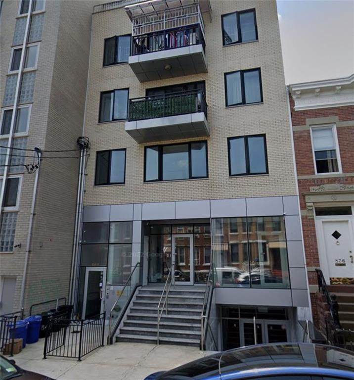 838 41st Street - Photo 1