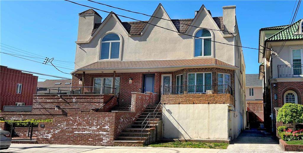 503 Avenue W - Photo 1