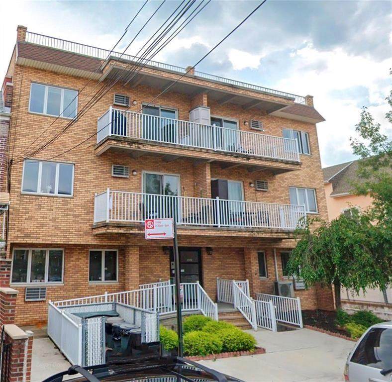 1452 70th Street - Photo 1