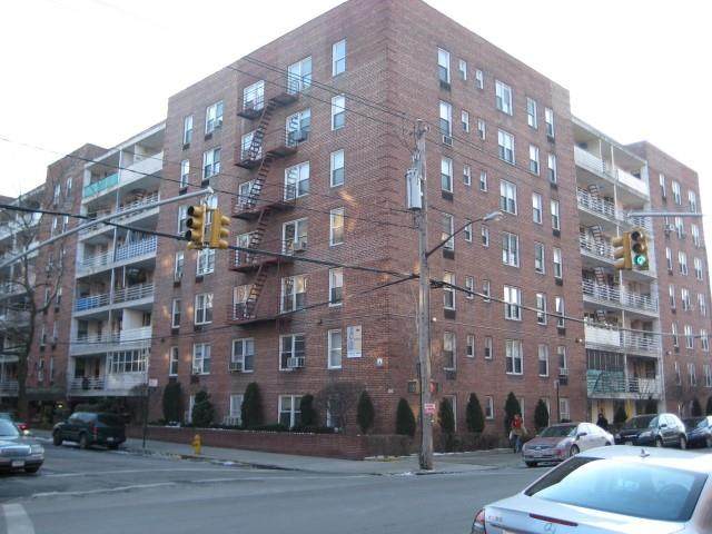 2626 Homecrest Avenue - Photo 1